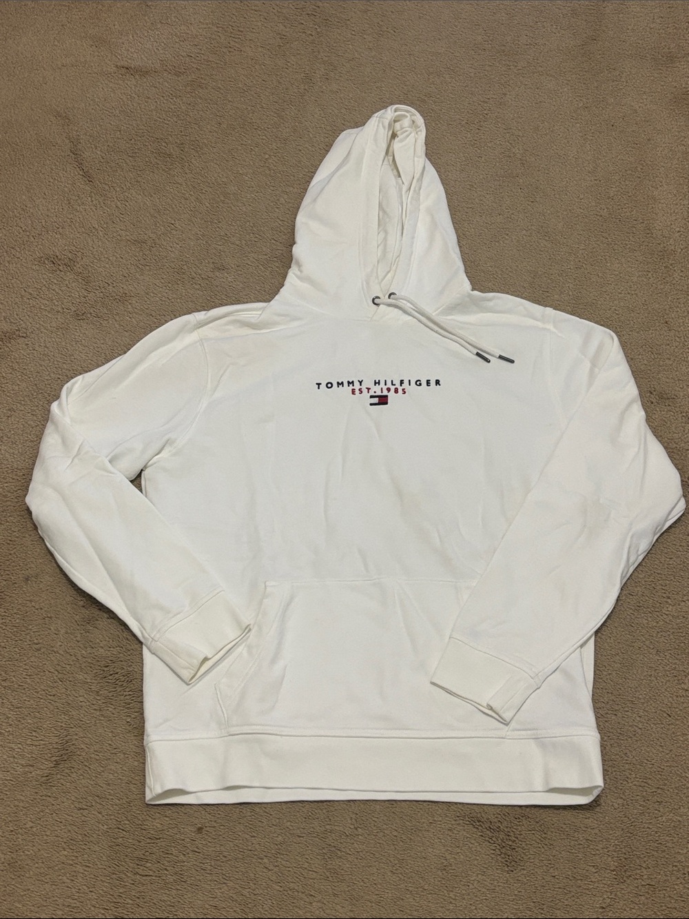 Tommy Hilfiger White Pullover Hoodie with Chest Logo